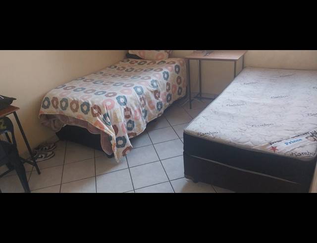 3 BEDROOM FLAT FOR SALE IN PRETORIA WEST